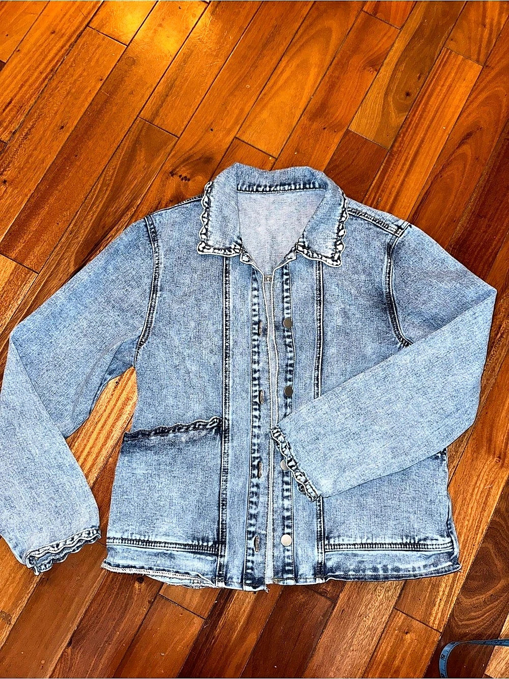 Women's Scalloped Denim Jacket, Size: Medium